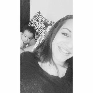 Meet your Posher, Desiree